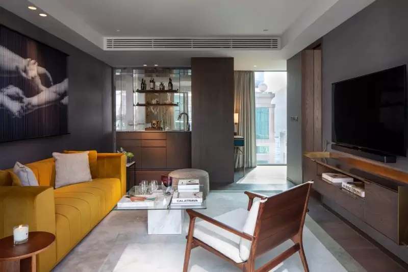 The Library Suite – Living Room