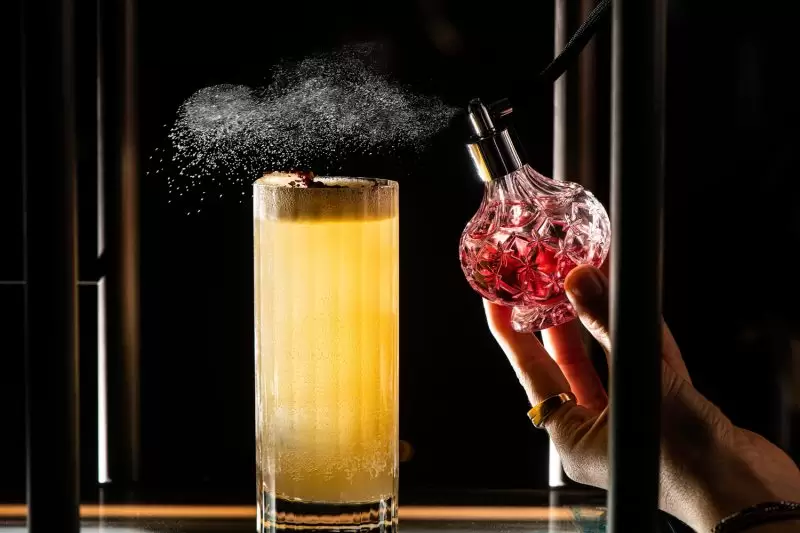 Creative cocktails at The Hari Hiong Kong