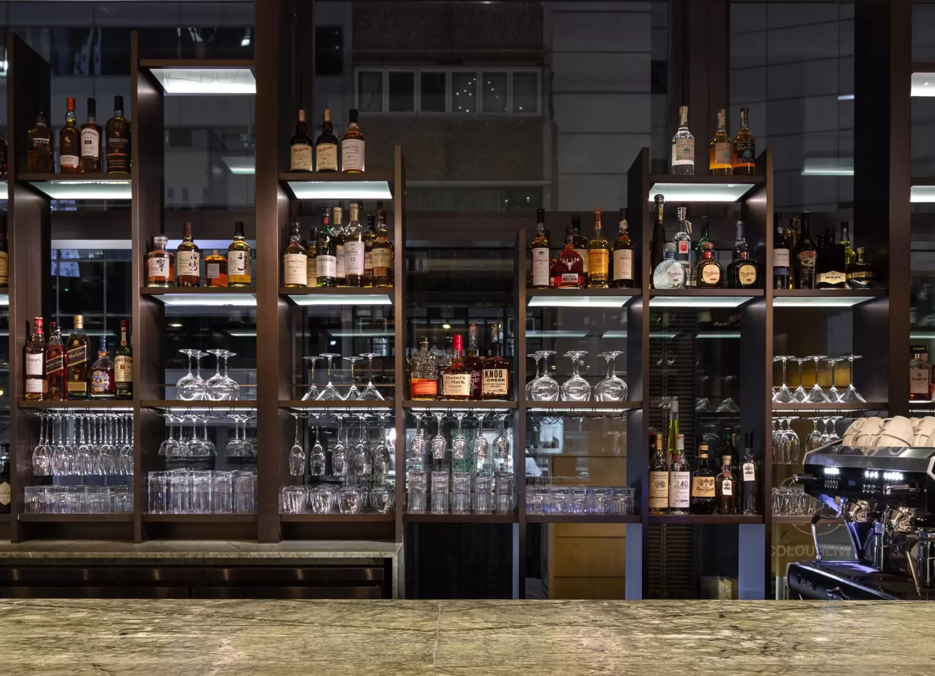 Lucciola Restaurant & Bar | The Hari Hong Kong
