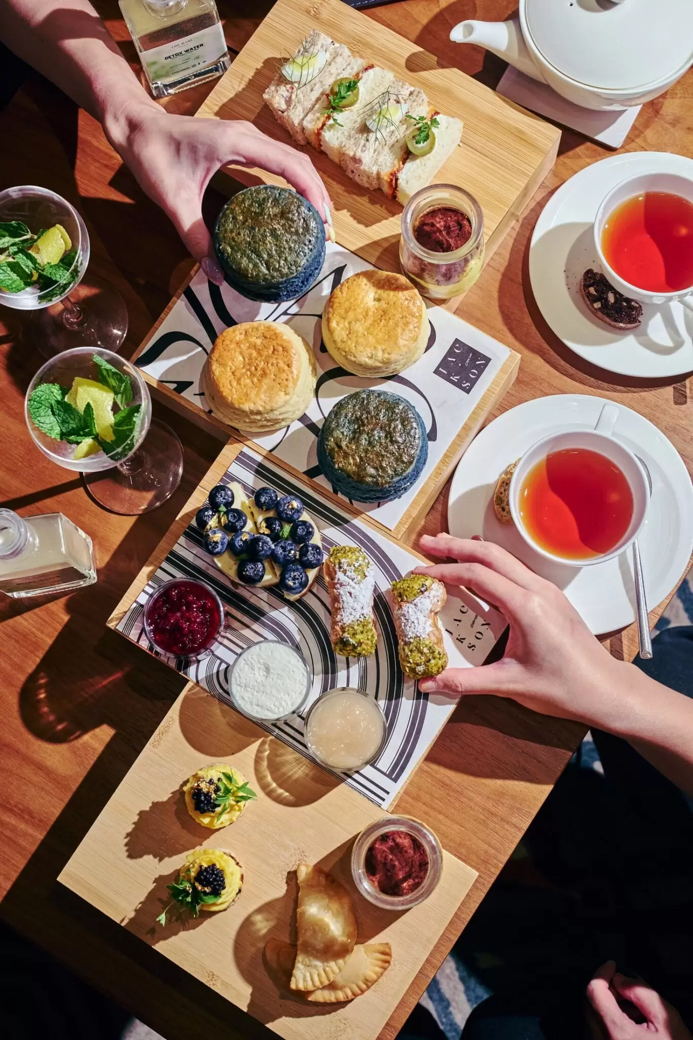 The Hari_Afternoon_Tea_2