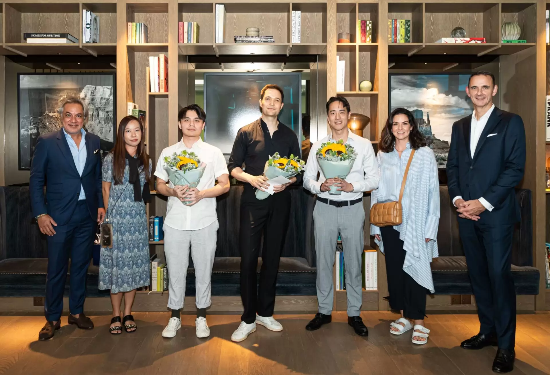 The Awards Ceremory_1