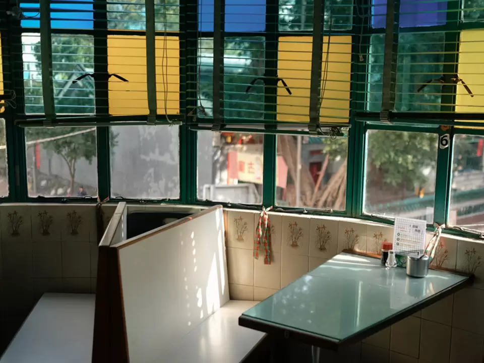 mido-cafe-960×720-b