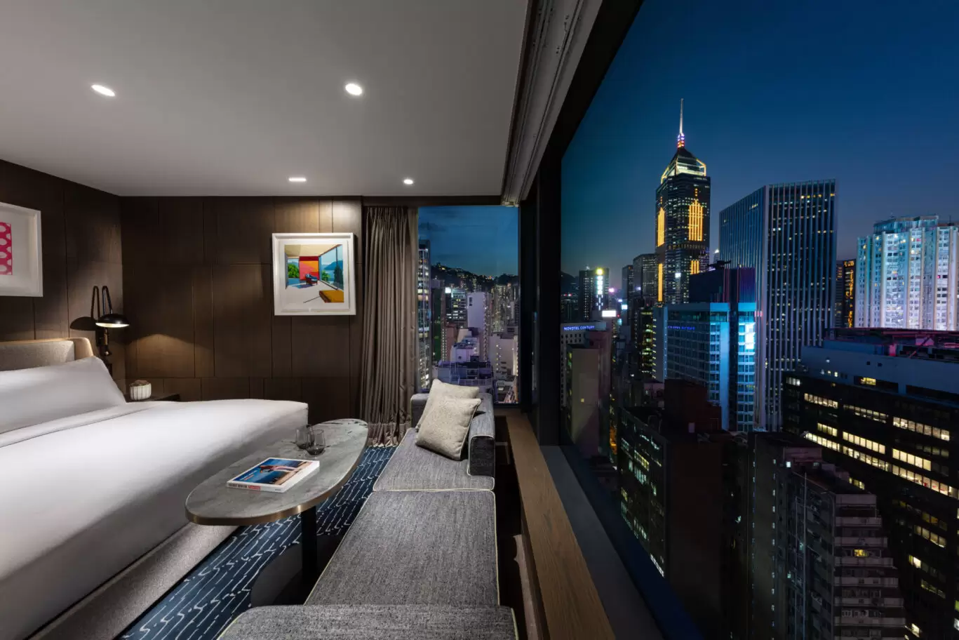The Hari HK_Premium Corner Room – Night View