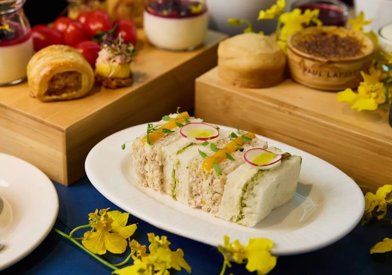 Paul Lafayet_Afternoon Tea_5