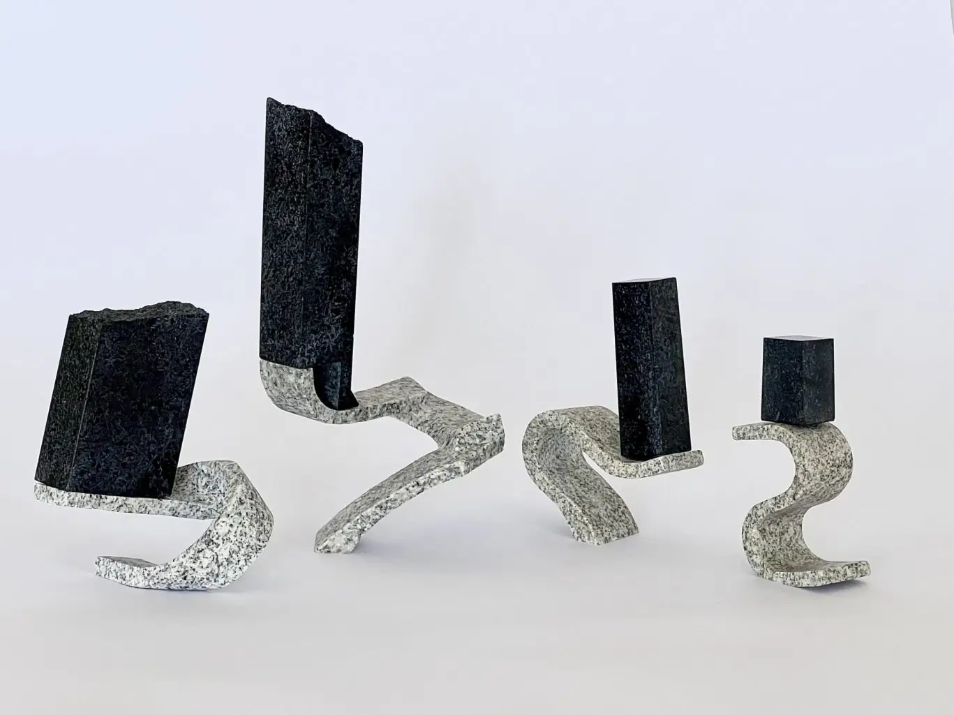 Ho Hou Wun. Above the Granite _ über dem Granit _ 花崗岩上.2023. Granite, Dimensions variable