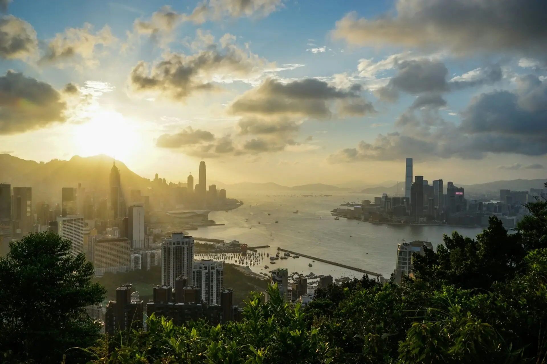 綠色旅遊-香港綠色旅遊景點-香港山頂景