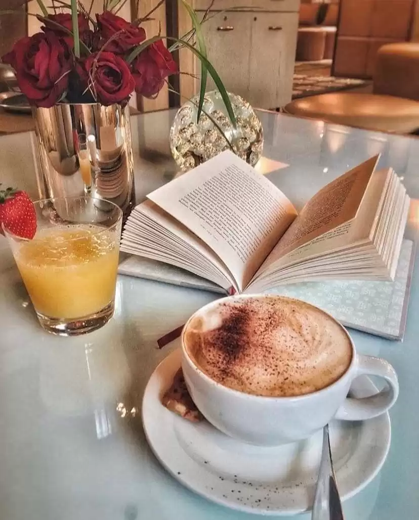 Coffee & Book in The Hari Bar