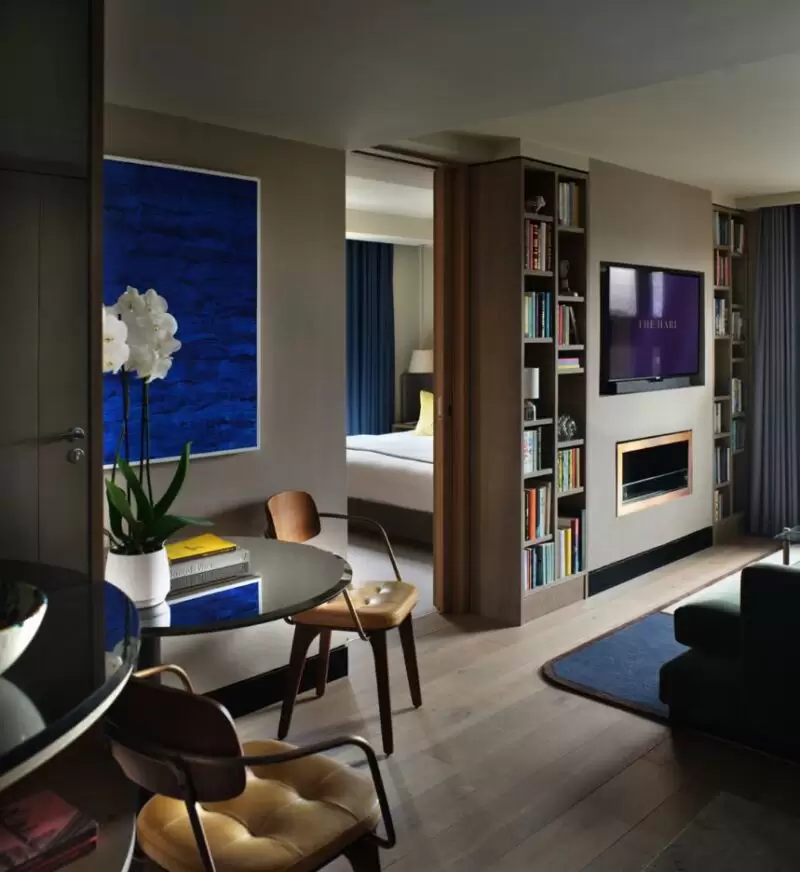 The Library Suite_Entrance