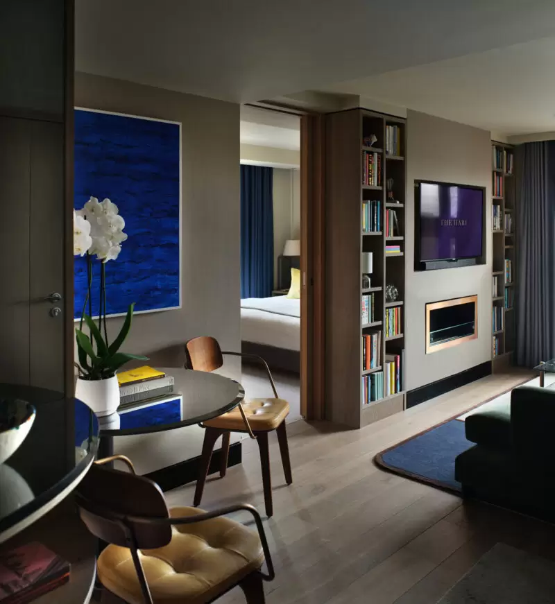 The Libary Suite_Entrance
