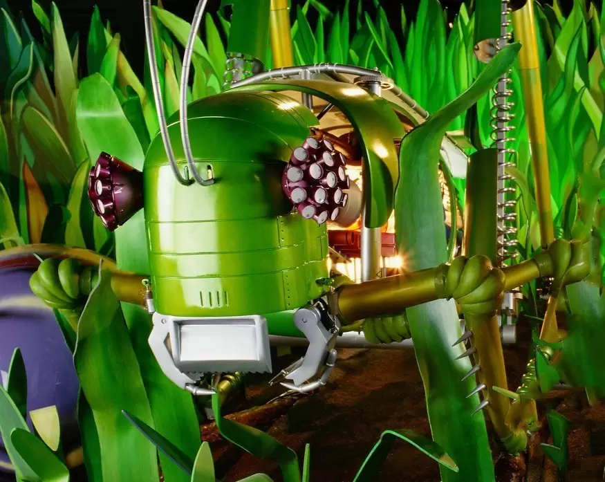 rz_r3_s3___robot_grasshopper___the_robot_zoo