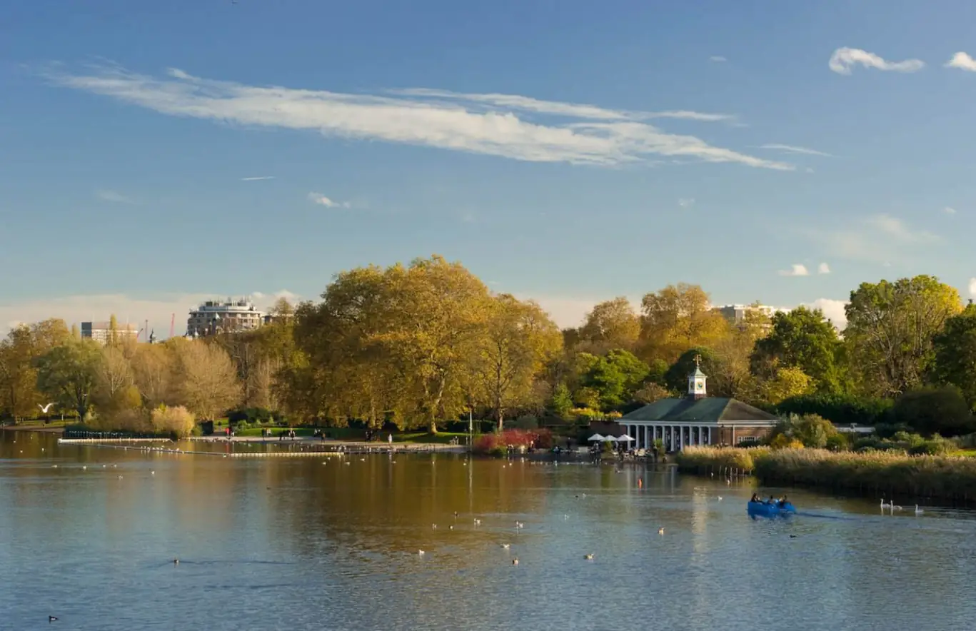 Hyde_Serpentine_Lido_Spring
